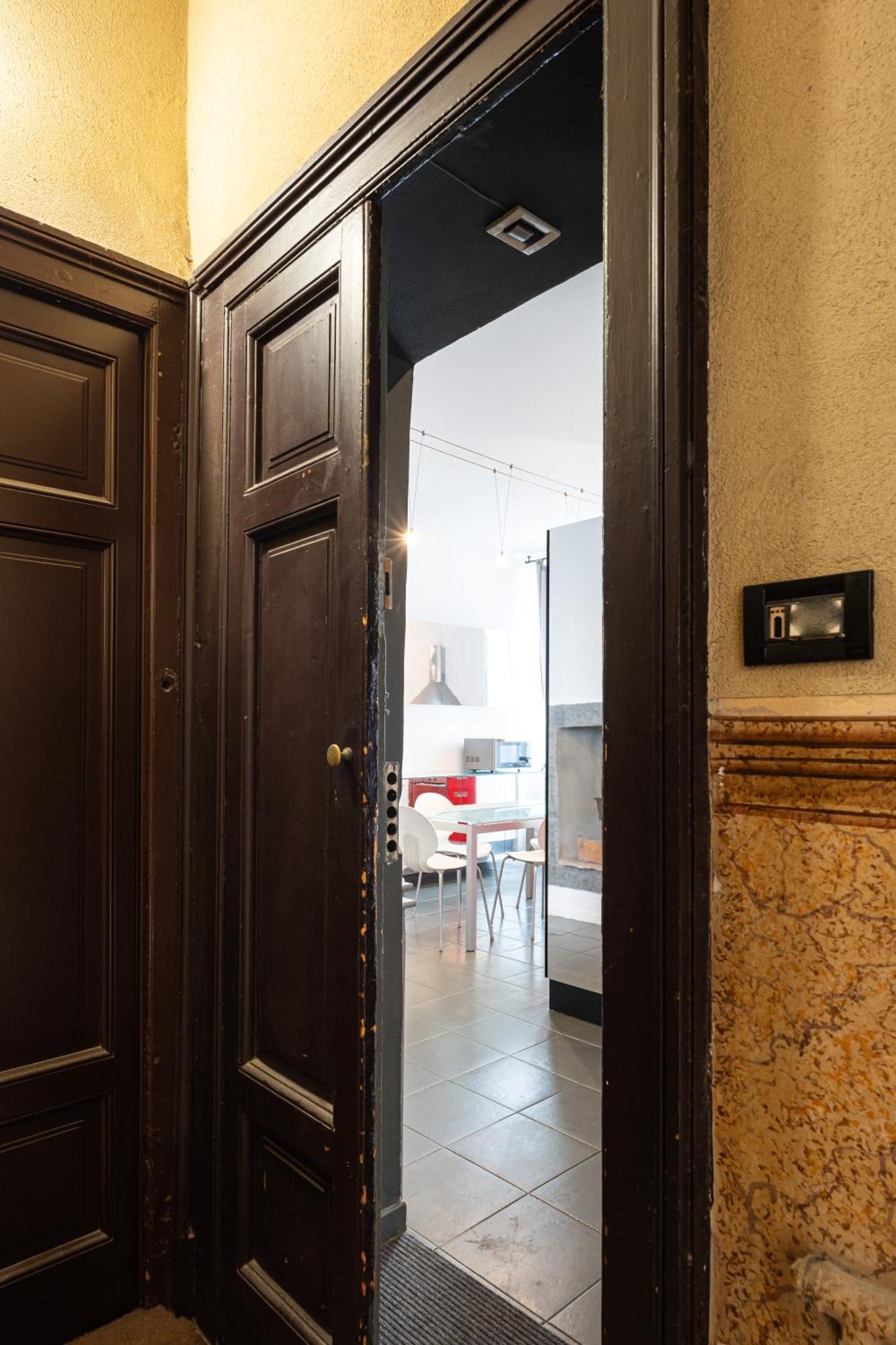 Spacious Onebedroom Navigli - Mirable Pm Milan Exterior photo